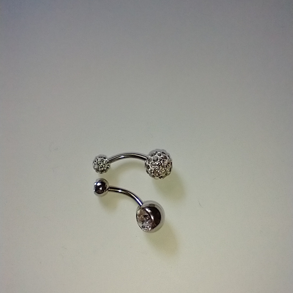 🔥 3/$24 Set of two bellybutton rings
